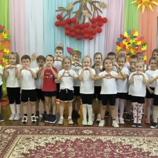 Физкультурный праздник «Папа может!»