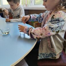 Экспериментируем с водой